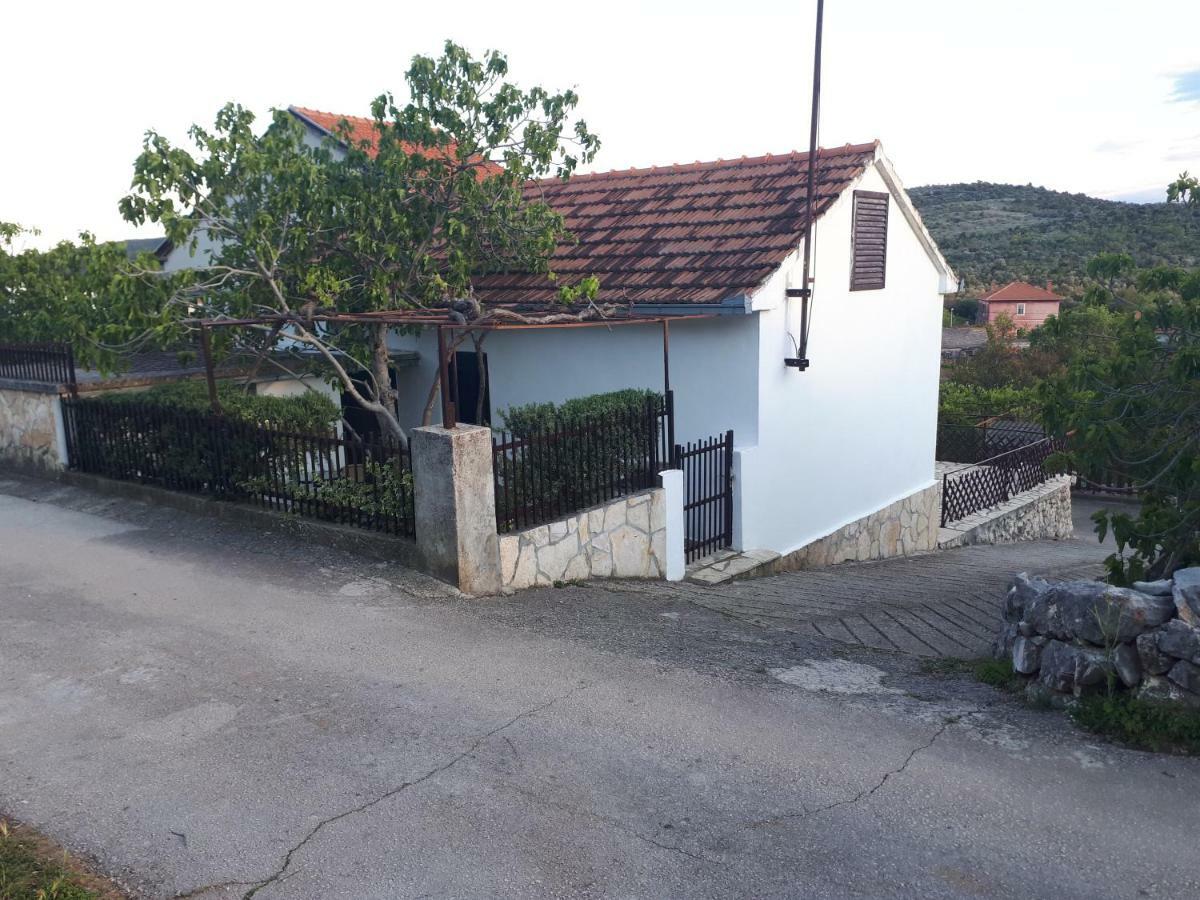 Luminaria Solis Vacation Home Rogoznica  Ngoại thất bức ảnh
