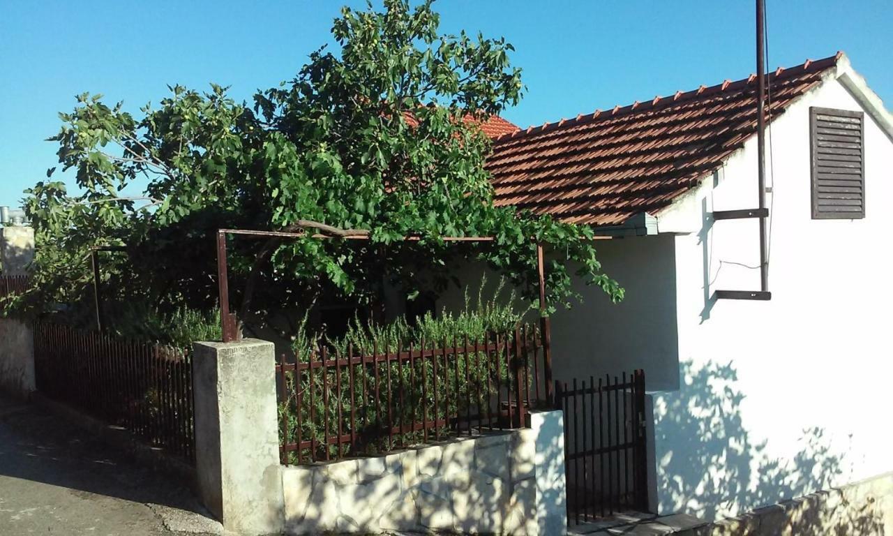 Luminaria Solis Vacation Home Rogoznica  Ngoại thất bức ảnh